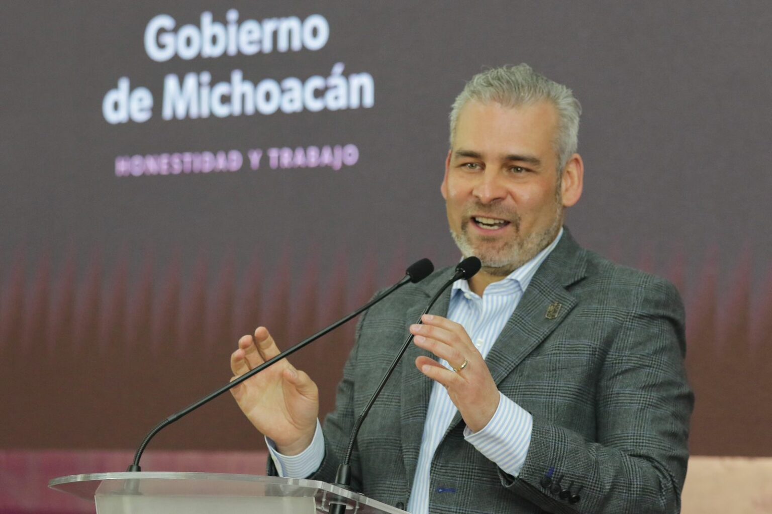 Aumenta 3.4 aprobación ciudadana del gobernador de Michoacán