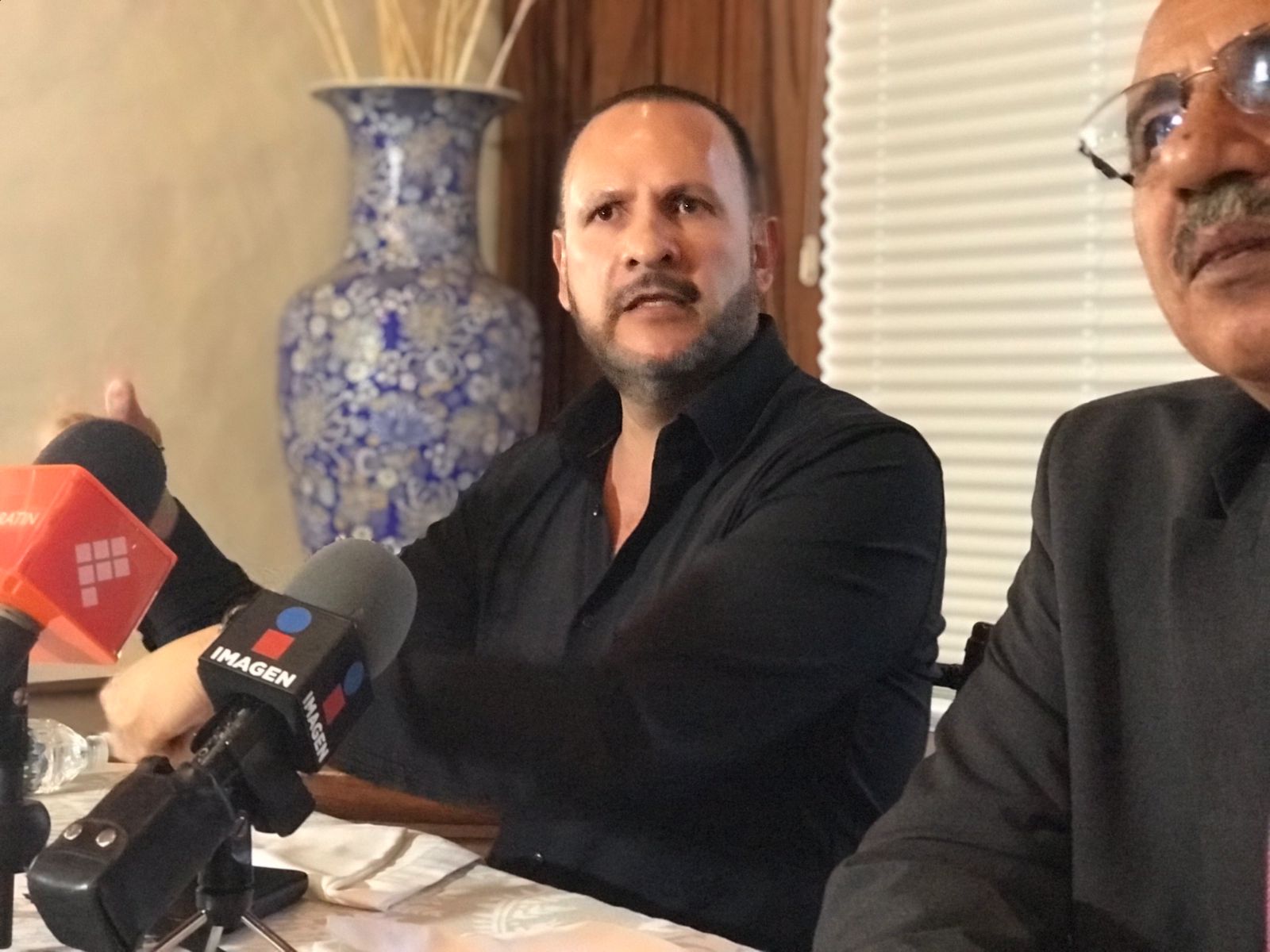 Demanda Mauricio Prieto ante FGR a líder de Morena por señalamientos de huachicoleo