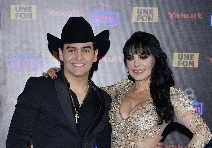 Emite Maribel Guardia mensaje tras muerte de su único hijo