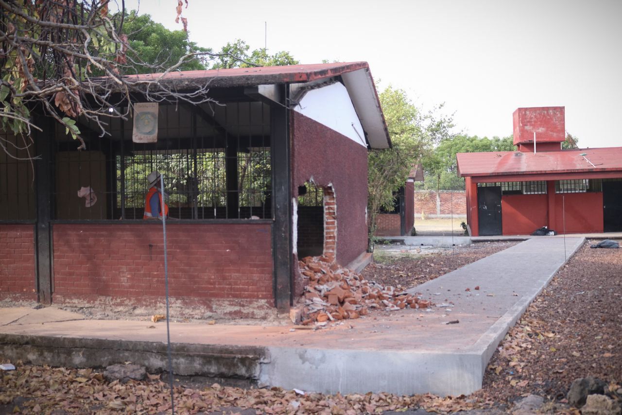 En 2 meses concluirá SCOP reconstrucción de escuelas afectadas por sismo