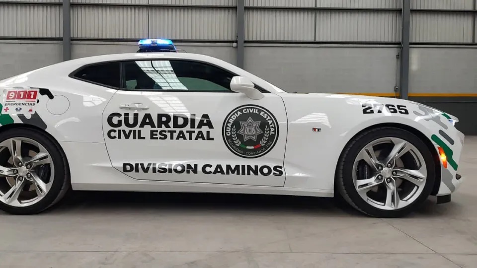 Gobernador vehículos patrullas