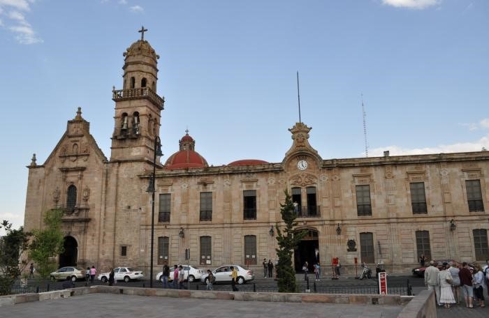 Jueves, define Consejo Universitario a nuevo director definitivo de Derecho