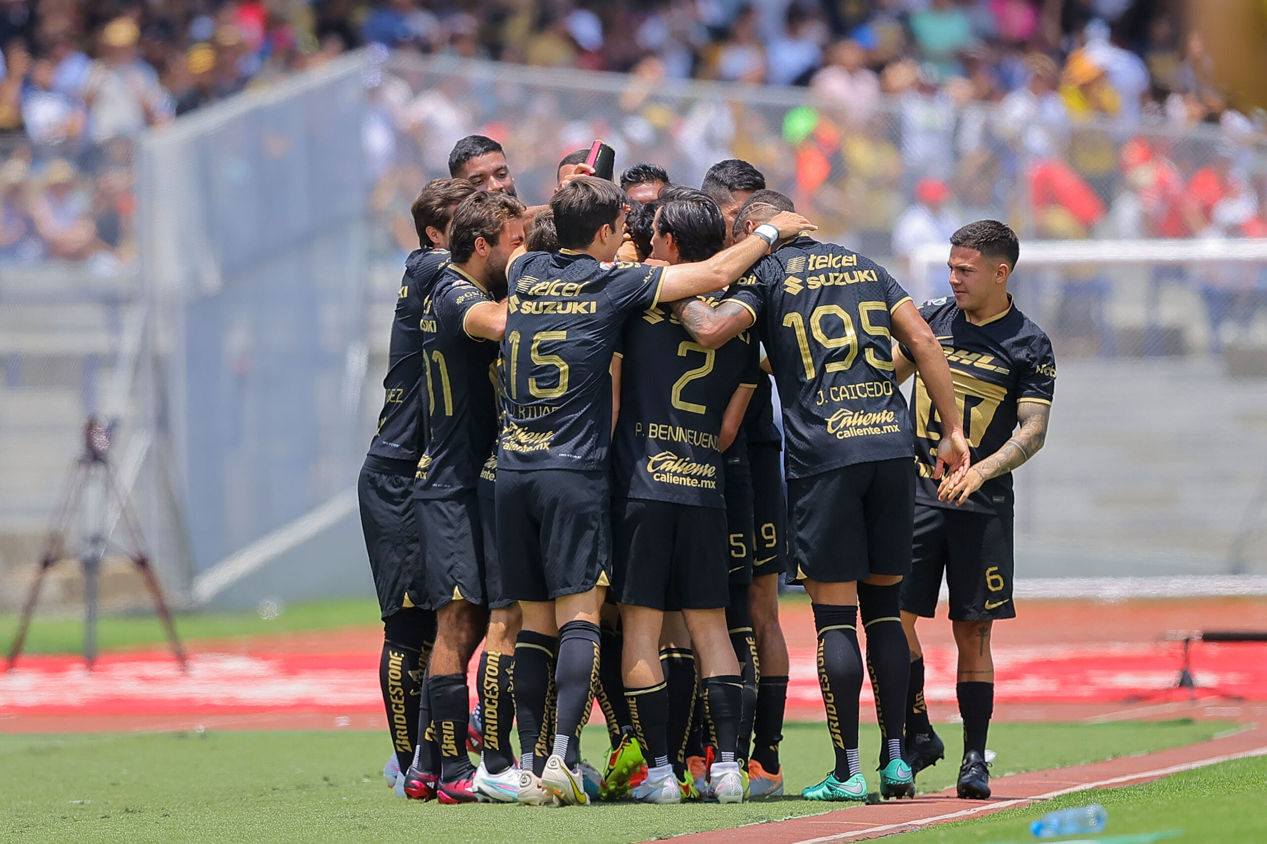 Mantiene Pumas posibilidad de repechaje tras vencer a Toluca