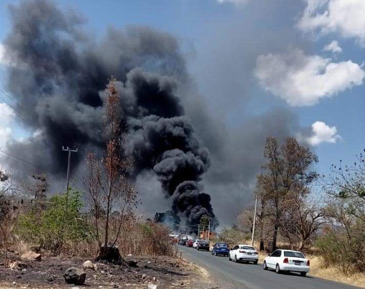 Incendio en vulcanizadora deja cuantiosas pérdidas materiales