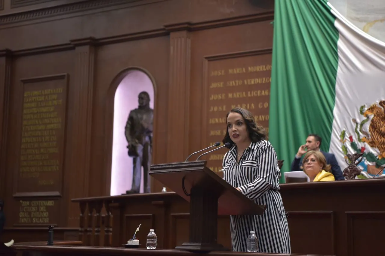 Pide Andrea Villanueva aumentar productividad legislativa a la 75 Legislatura