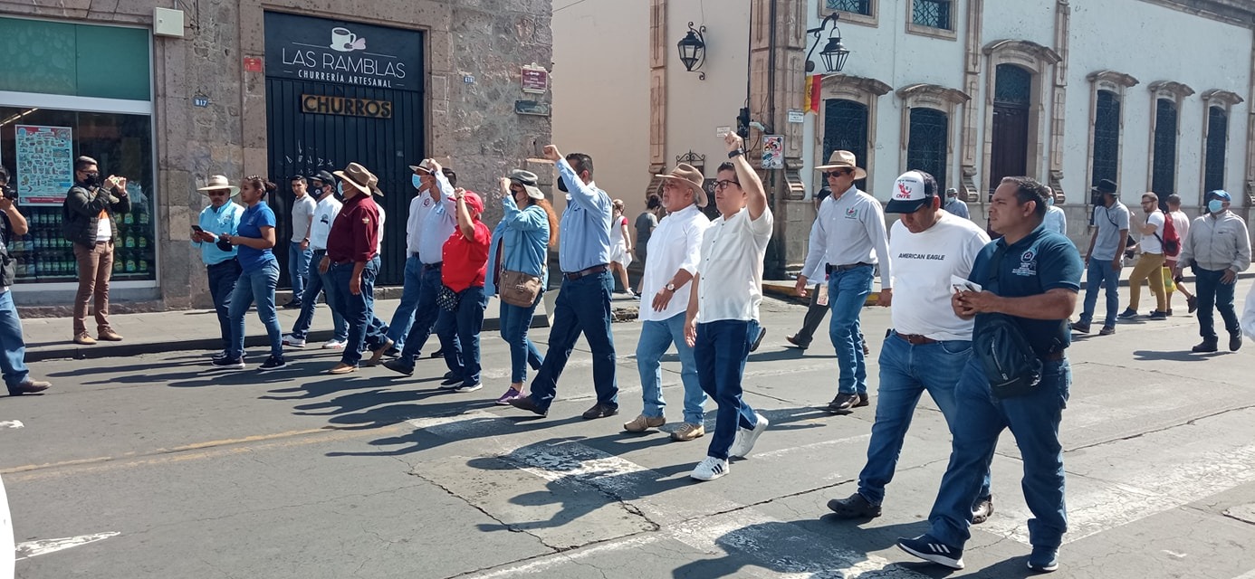 Sindicatos y maestros marcharán en Morelia para conmemorar Día del Trabajo