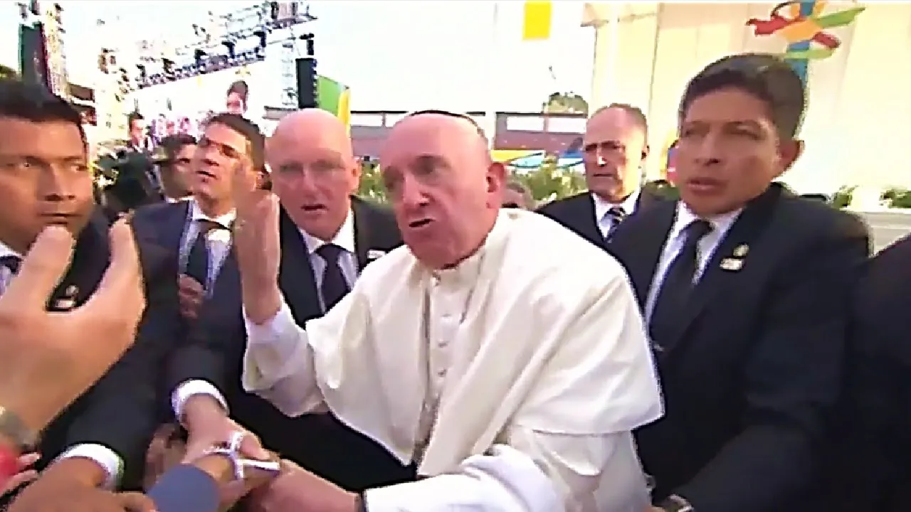 Cuando el Papa Francisco visito Michoacán y lo hicieron enojar