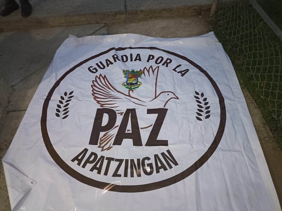 Aparecen mantas con nuevo grupo en Michoacán; se autodenominan “Guardia por la Paz”