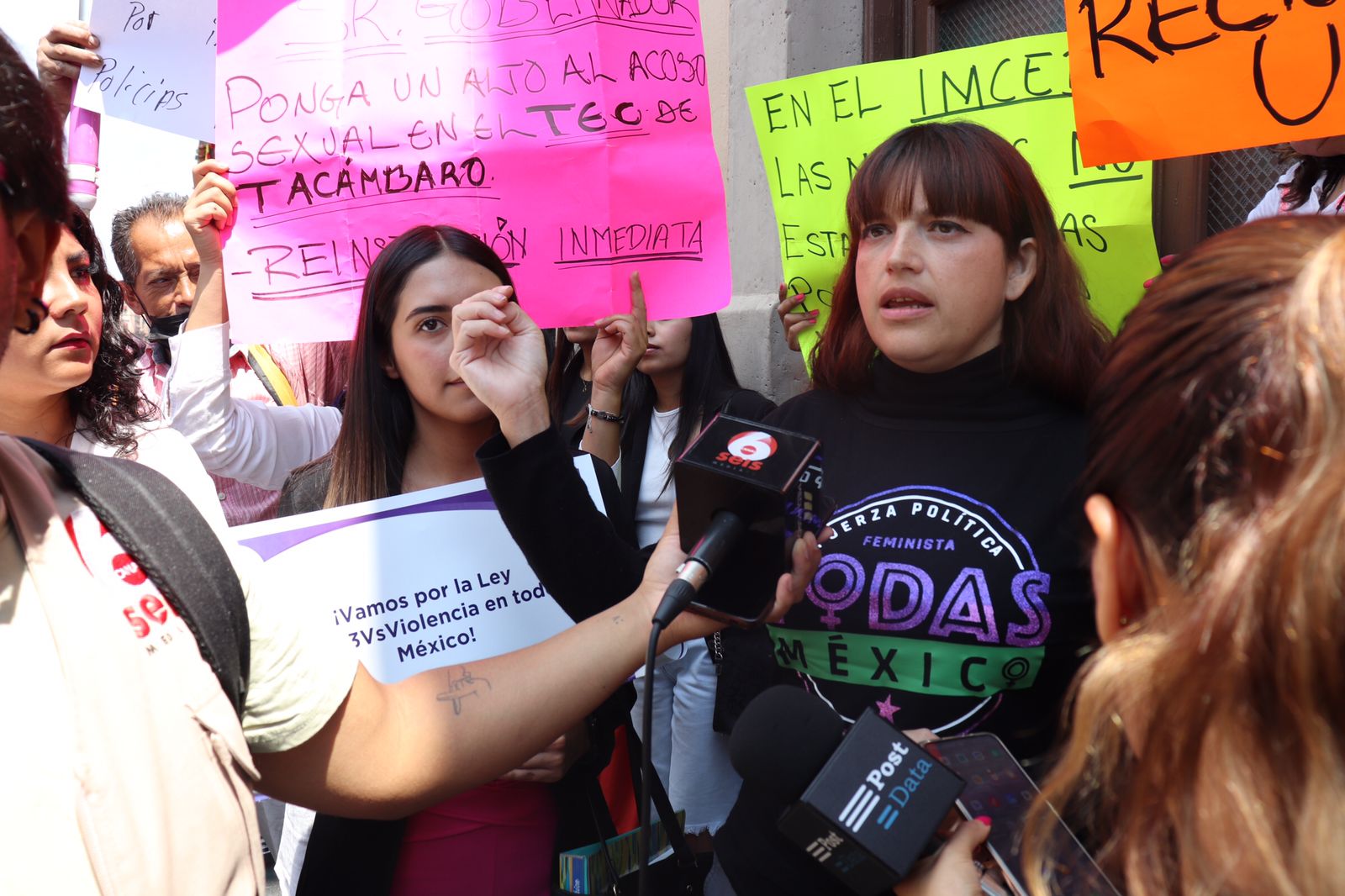 Colectivas y activistas exigen a Congreso aprobación de 3 de 3 a violentadores