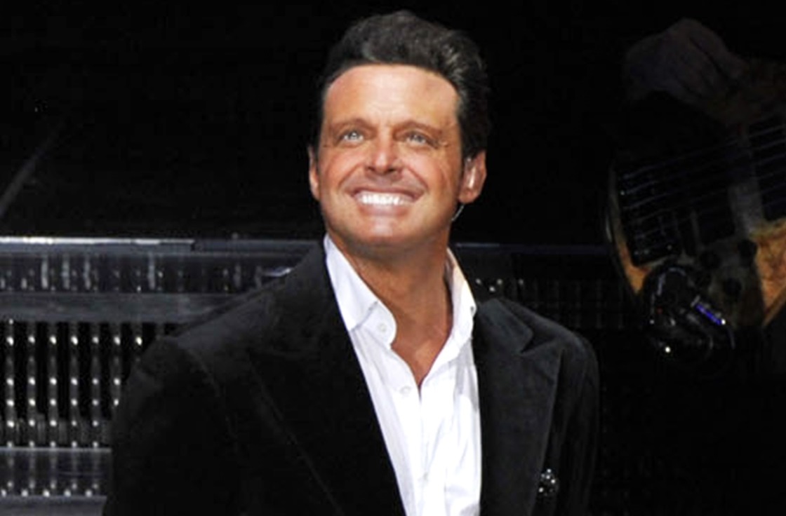 Se agotan boletos para 34 conciertos de Luis Miguel