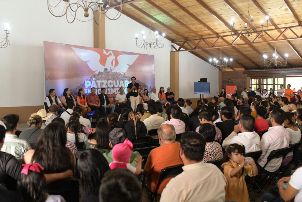 Pátzcuaro se pinta de naranja, Movimiento Ciudadano congrega a centenas de michoacanos