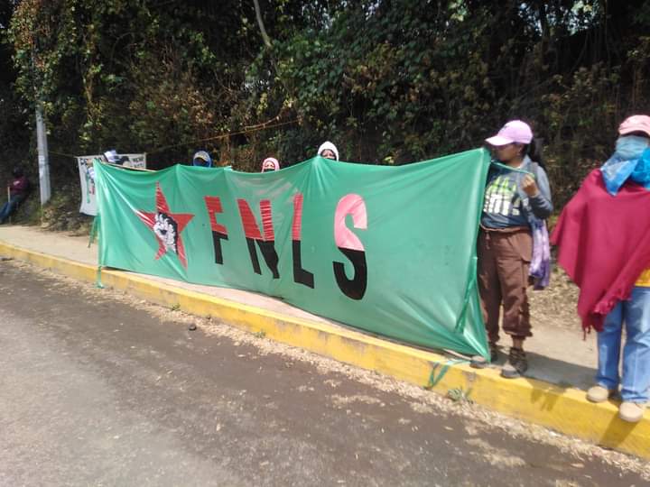 Integrantes del FNLS protestan contra autoridades en Santa Clara