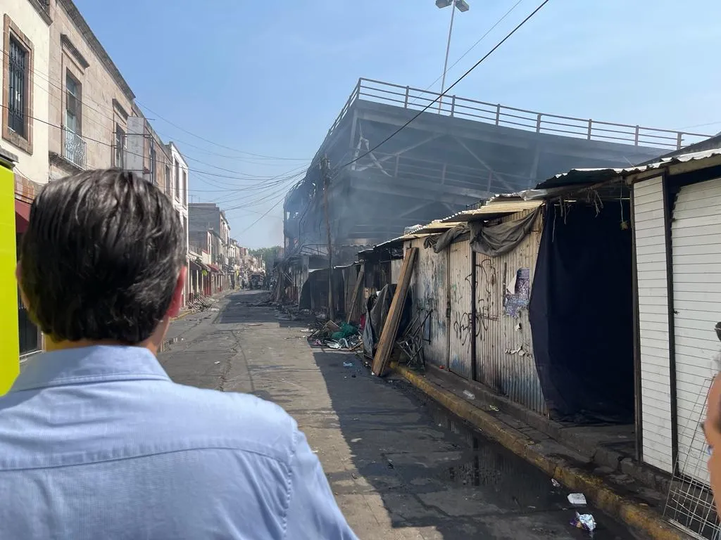 Corto incendio Mercado Independencia