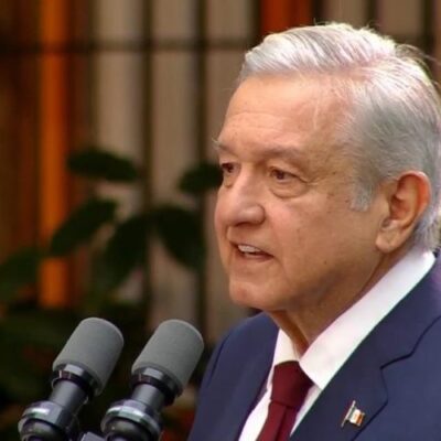 Felicita AMLO a Delfina Gómez y Manolo Jiménez por triunfo en Edomex y Coahuila