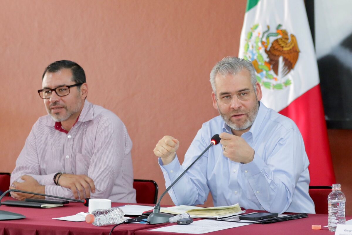 Gobierno de Michoacán dará apoyos a comerciantes reubicados del mercado de Pátzcuaro