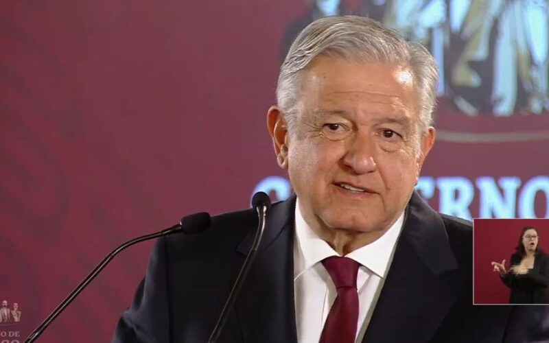 Prevé AMLO reunión con consejeros del INE