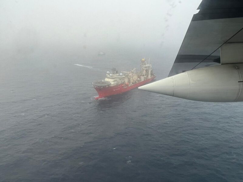 Refuerzan búsqueda de submarino del Titanic