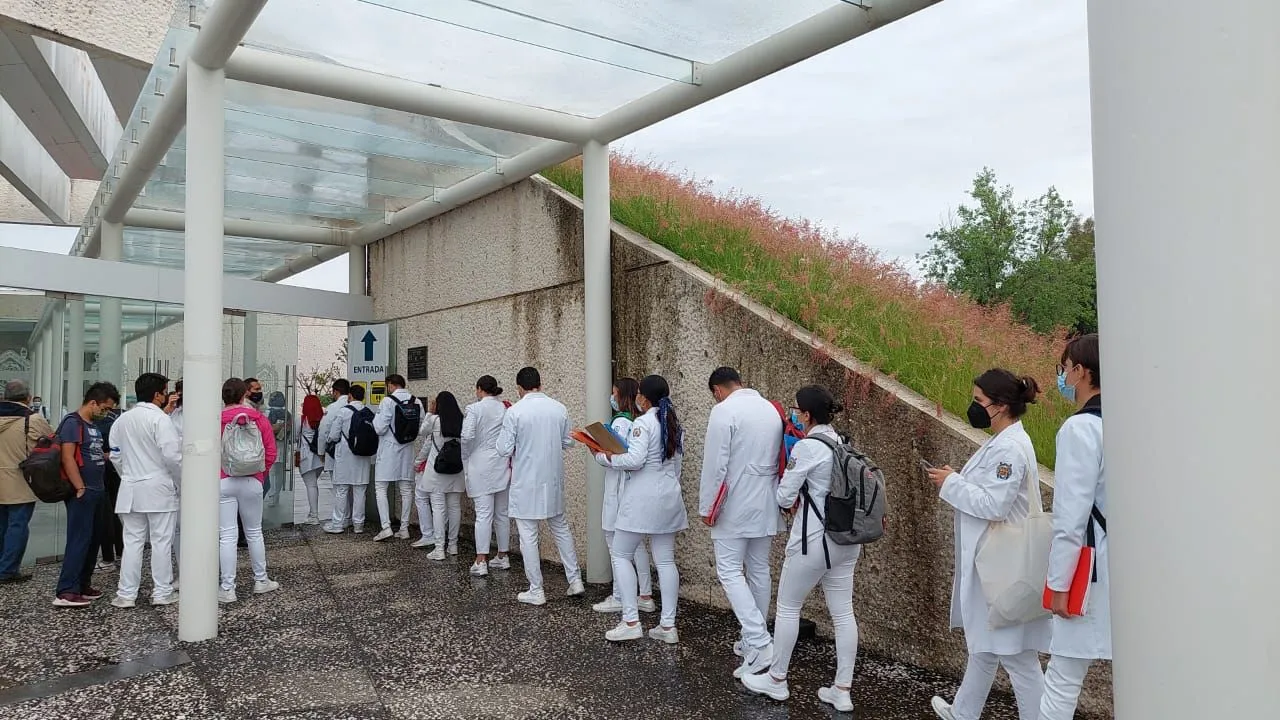 UMSNH no “meterá las manos” en resultados de Medicina, Ceneval calificará