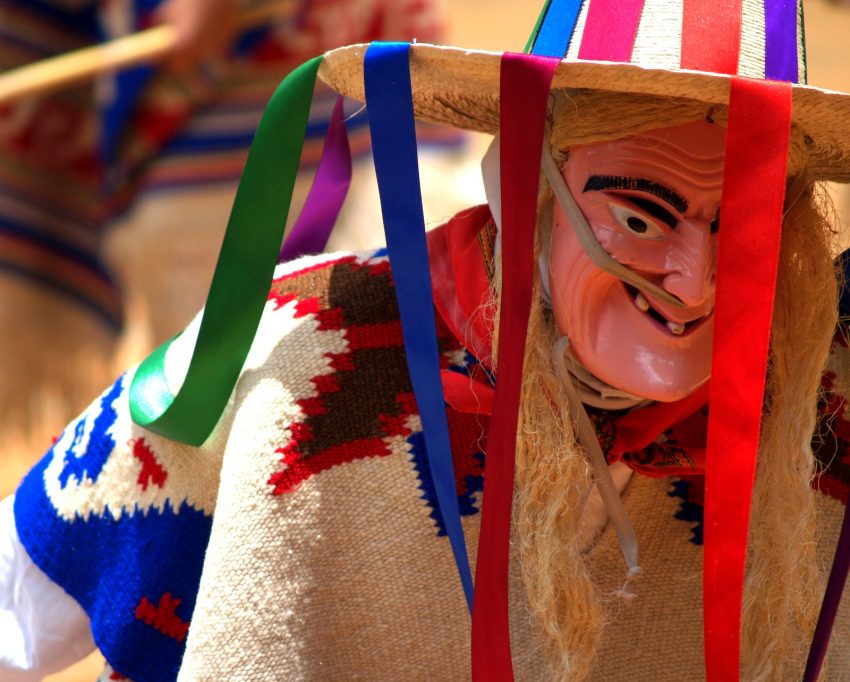 Danza de los viejitos, ¿” burla” hecha tradición?