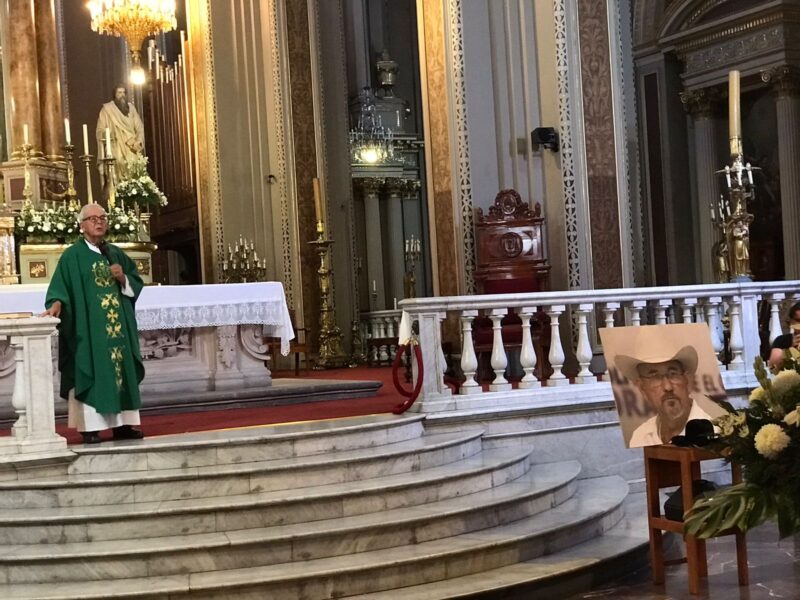 Con su movimiento de autodefensas, Hipólito Mora cumplió con una misión de amor