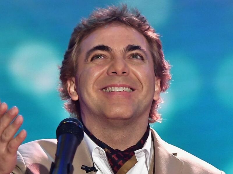 Critican a Cristian Castro por sus fotos en Instagram