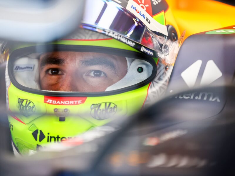 'Checo' Pérez eliminado en calificación Q1 de Gran Bretaña