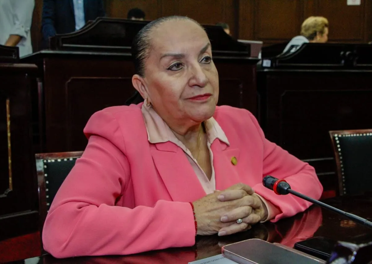 Grave que Comisión Inspectora se reúna en privado con secretario de gobierno