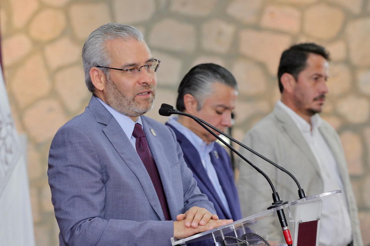 Presidir comisiones de la Conago potenciará puerto de LC Bedolla