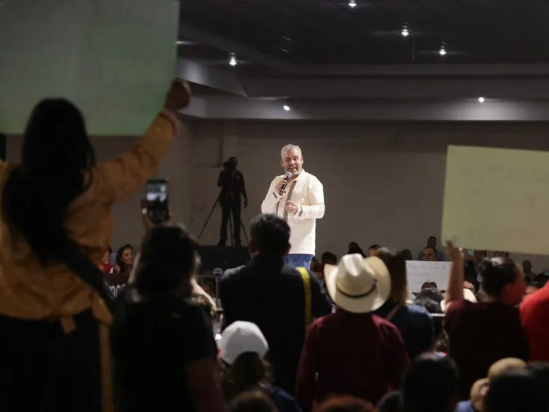 En Zitácuaro, Bedolla y Torres Piña clausuran foros de gobernabilidad