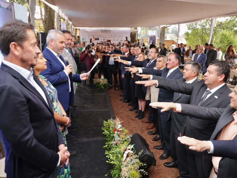 Confianza y alianza, claves para liderar en inversión y desarrollo; coinciden Bedolla y CCEEM