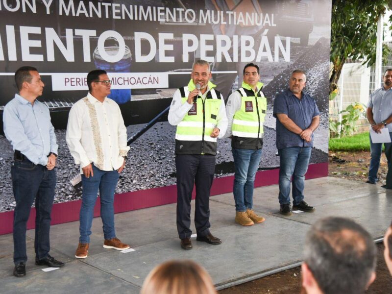 Bedolla pone en marcha rehabilitación del libramiento Peribán