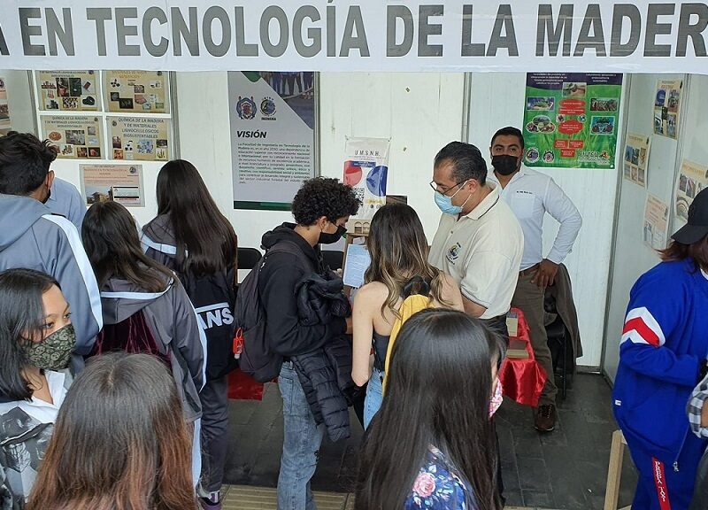 Cerrar Tecnología Madera