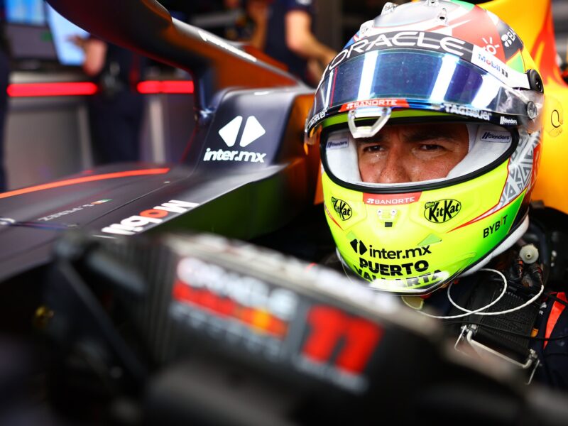 Checo Pérez queda fuera del podio en GP de Países Bajos tras penalización