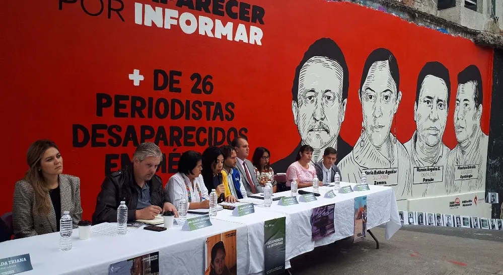Periodistas colectivos mural