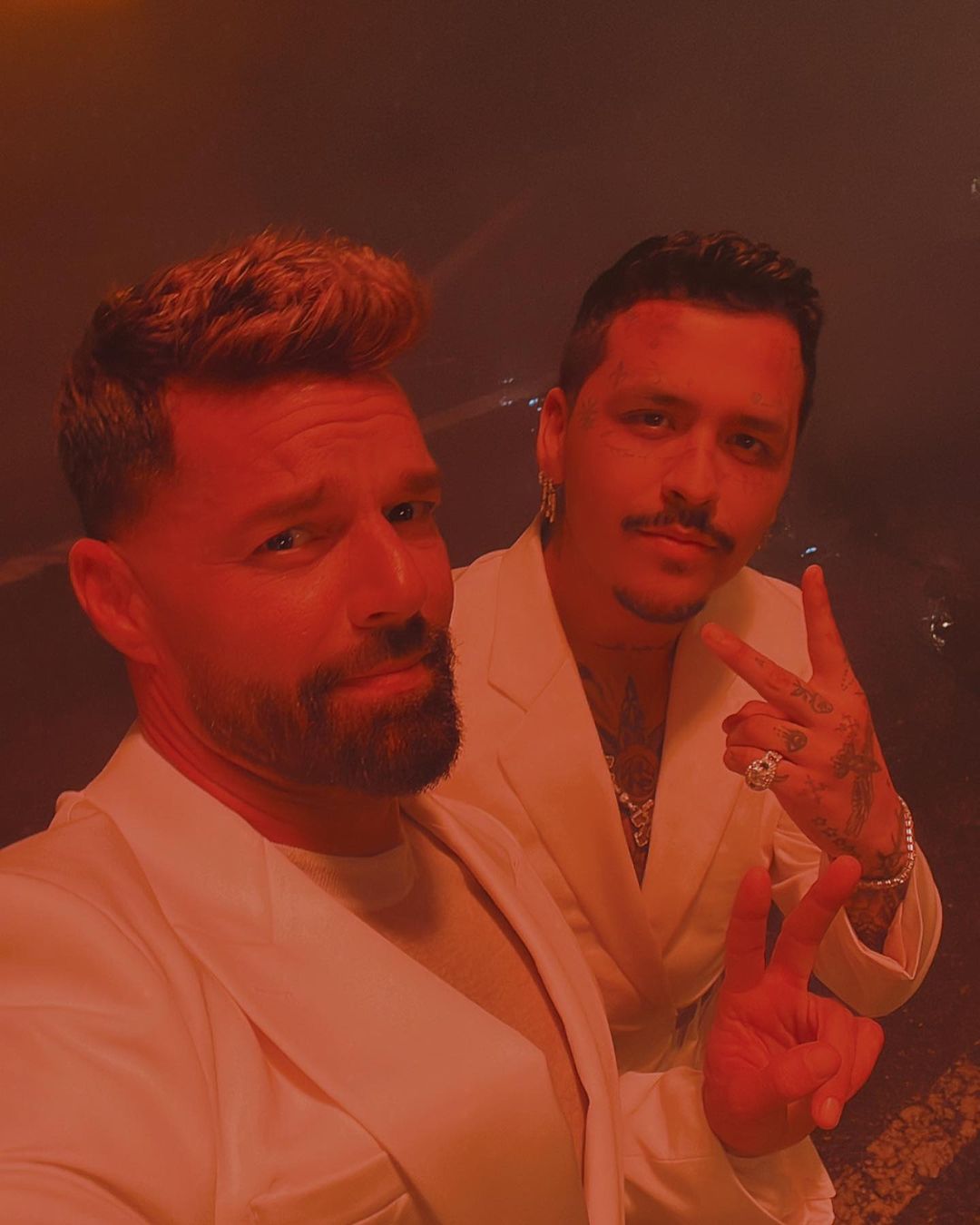 Revela Ricky Martin noticia junto a Christian Nodal