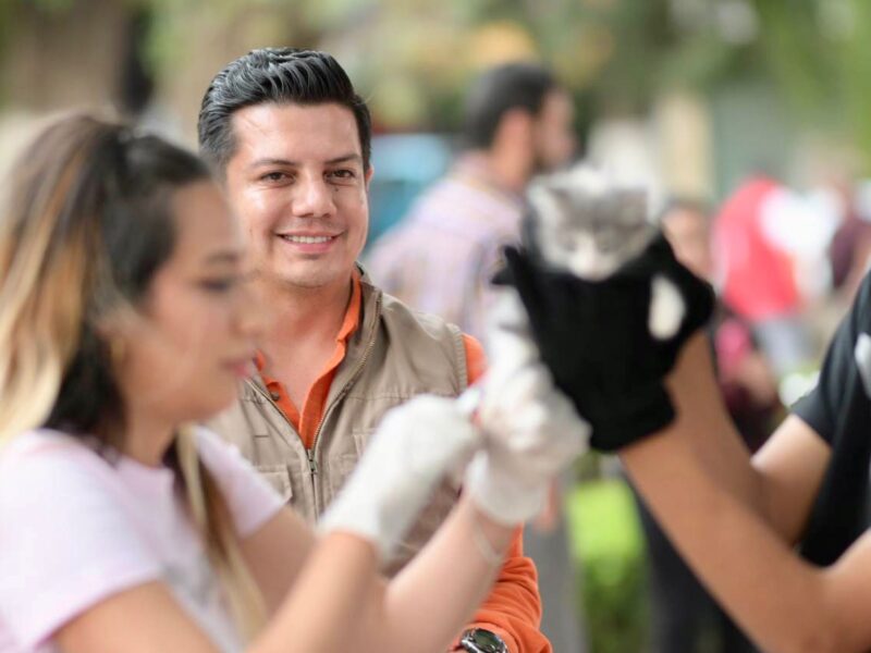 4 mil perritos y gatitos vacunados con campaña “Pata a pata” de Oscar Escobar