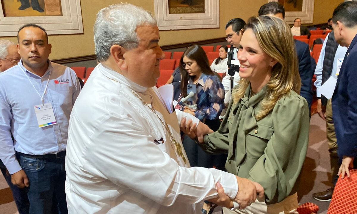 La participación de la iglesia y la sociedad civil en la construcción de la paz hace toda la diferencia: Diputada Daniela De Los Santos
