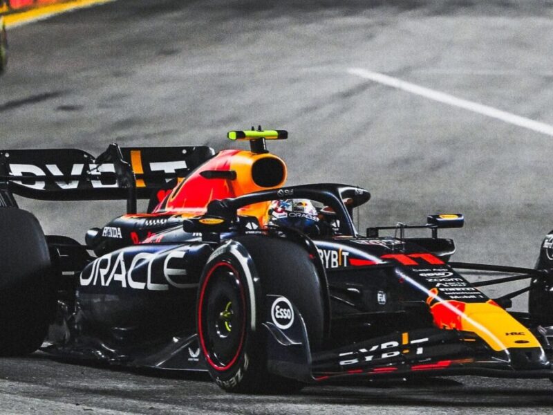 Abandona Checo Pérez el Gran Premio de Japón tras incidentes