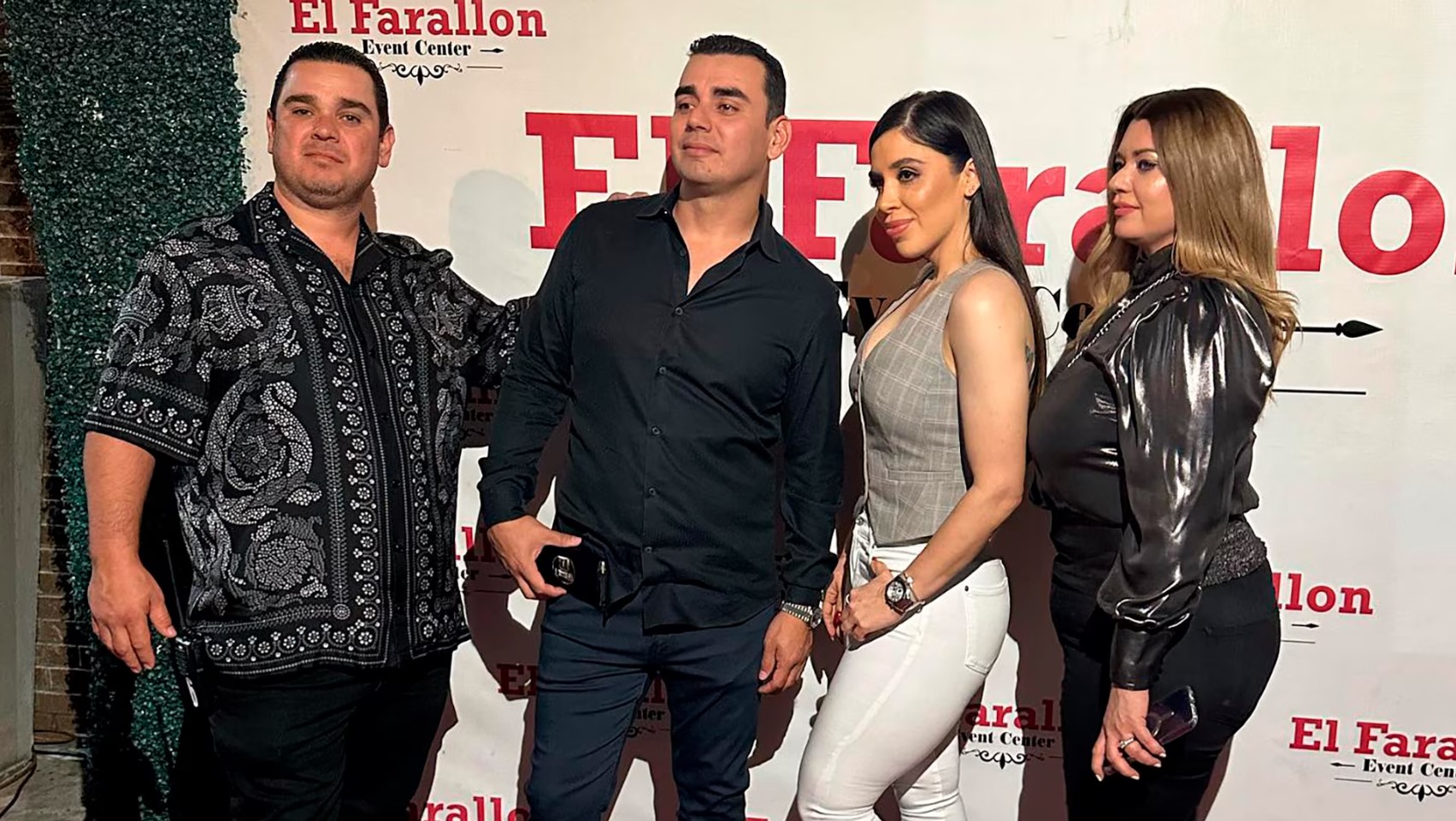 Reaparece Emma Coronel en bar de California
