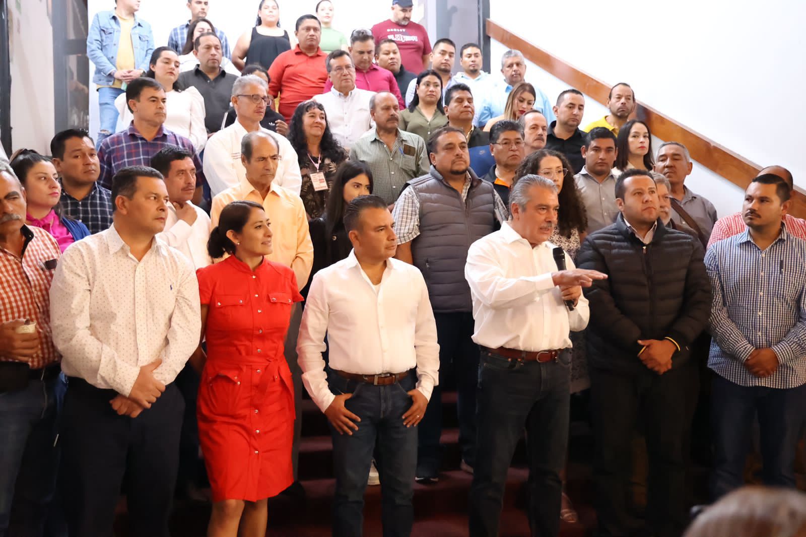 Morón y Calderón legitiman a Sheinbaum