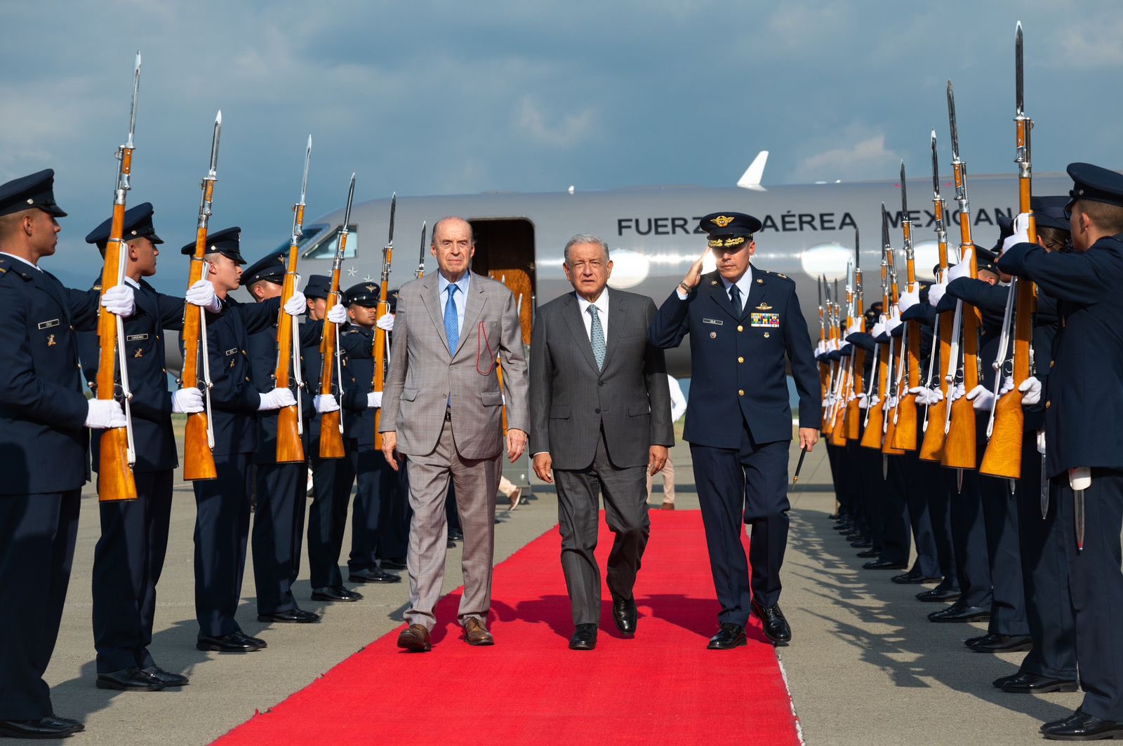 AMLO en Colombia: Participará en conferencia sobre drogas 1