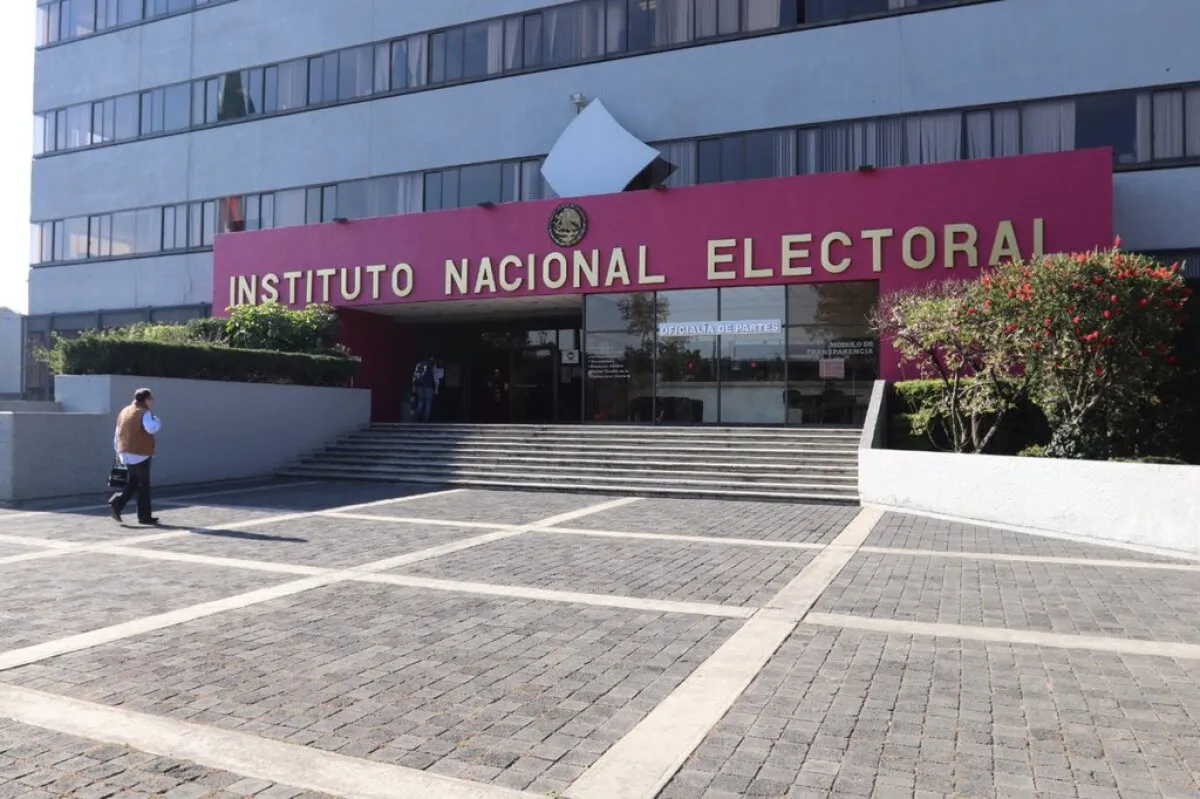 INE aprueba 6 candidaturas independientes