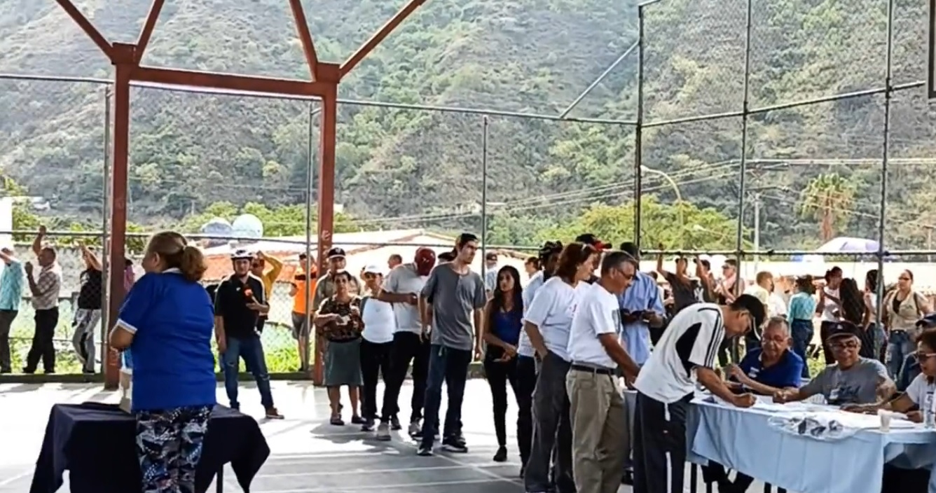 Elegirá Venezuela candidato de oposición para elecciones presidenciales