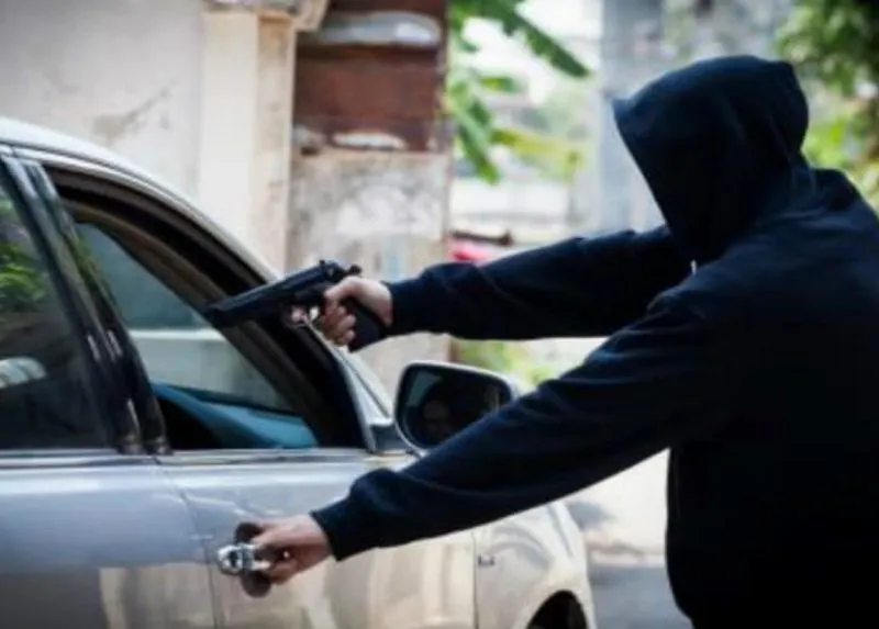 En Morelia roban hasta 150 vehículos por mes, reconoce Cussi