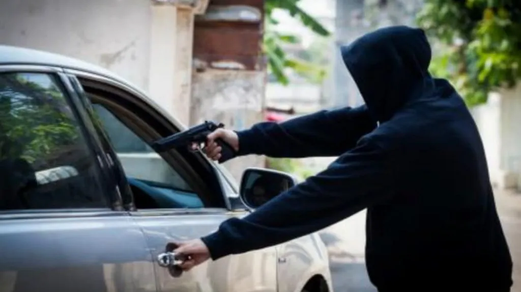 En Morelia roban hasta 150 vehículos por mes, reconoce Cussi