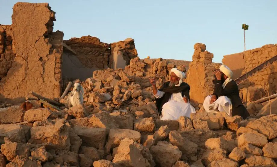 muertes por sismo en Afganistán