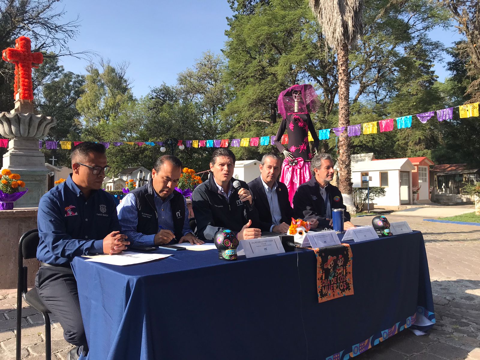 Ni consumo, ni venta de alcohol el 1 y 2 de noviembre en panteones de Morelia