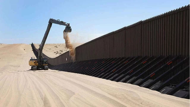 ampliación de muro de Estados Unidos con México