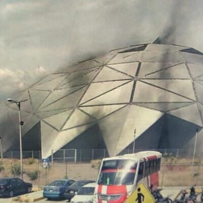 Provocado, incendio en complejo Bicentenario: Alfonso Martínez