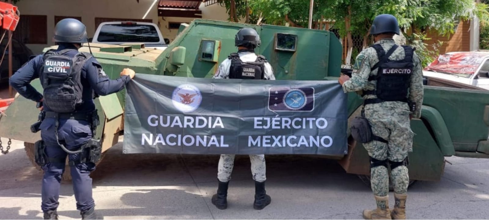 decomisan en La Huacana arsenal
